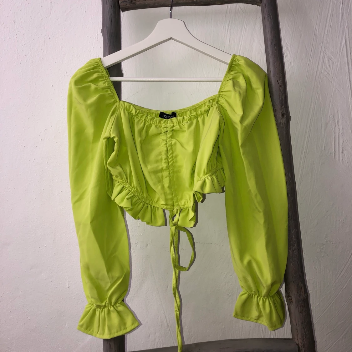 Neon grön topp från boohoo - 90