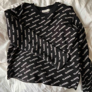  - Superfin chiquelle tröja! Skriv vid frågor❤️