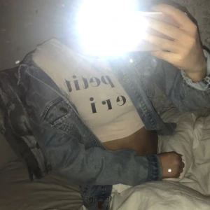  - långärmad crop top från h&m