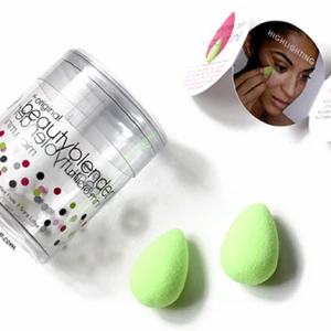  - Marknadens ledande märke för sminksvampar är Beauty Blender. Deras micro mini är anpassade för concealer. Helt ny, köpt på Sephora i Köpenhamn. Nypris 149kr.