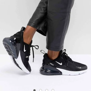  - Helt nya! Med prislappar på! 