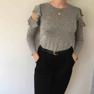  - Tröja från ginatricot, storlek S, frakt tillkommer:)