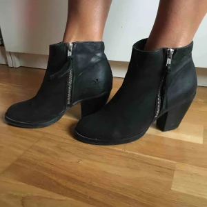  - Vagabond svarta boots 