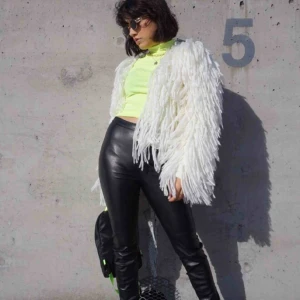  - Mysig oversized jacka. Använd fåtal gånger 