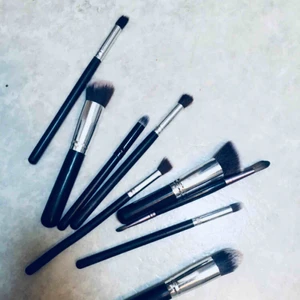  - Vet tyvärr inte vart jag köpt eller vad det är för märke. Men dom funkar jättebra! 