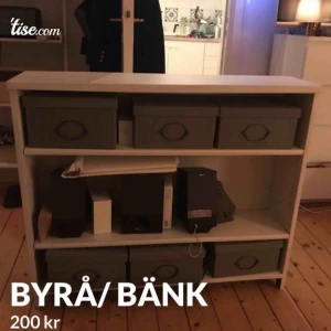  - Bänk ca mått B:106 H:86