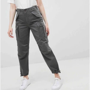  - Cargobyxor som knappt blivit använda. Kan skicka egna bilder! Köparen står för frakt