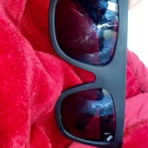 Quay solglasögon - Solglasögon från märket Quay. 