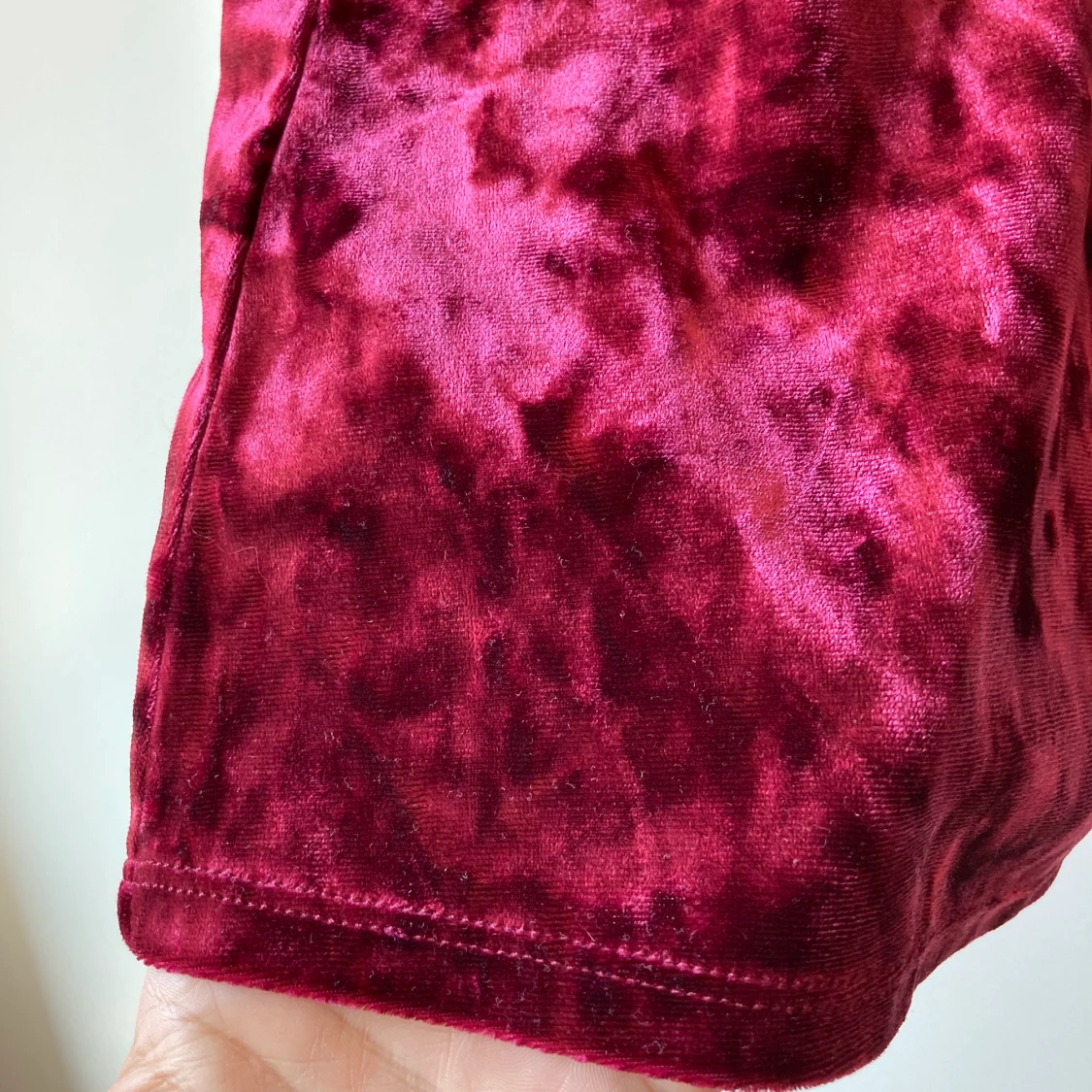 Sammetsklänning Monki  - 90