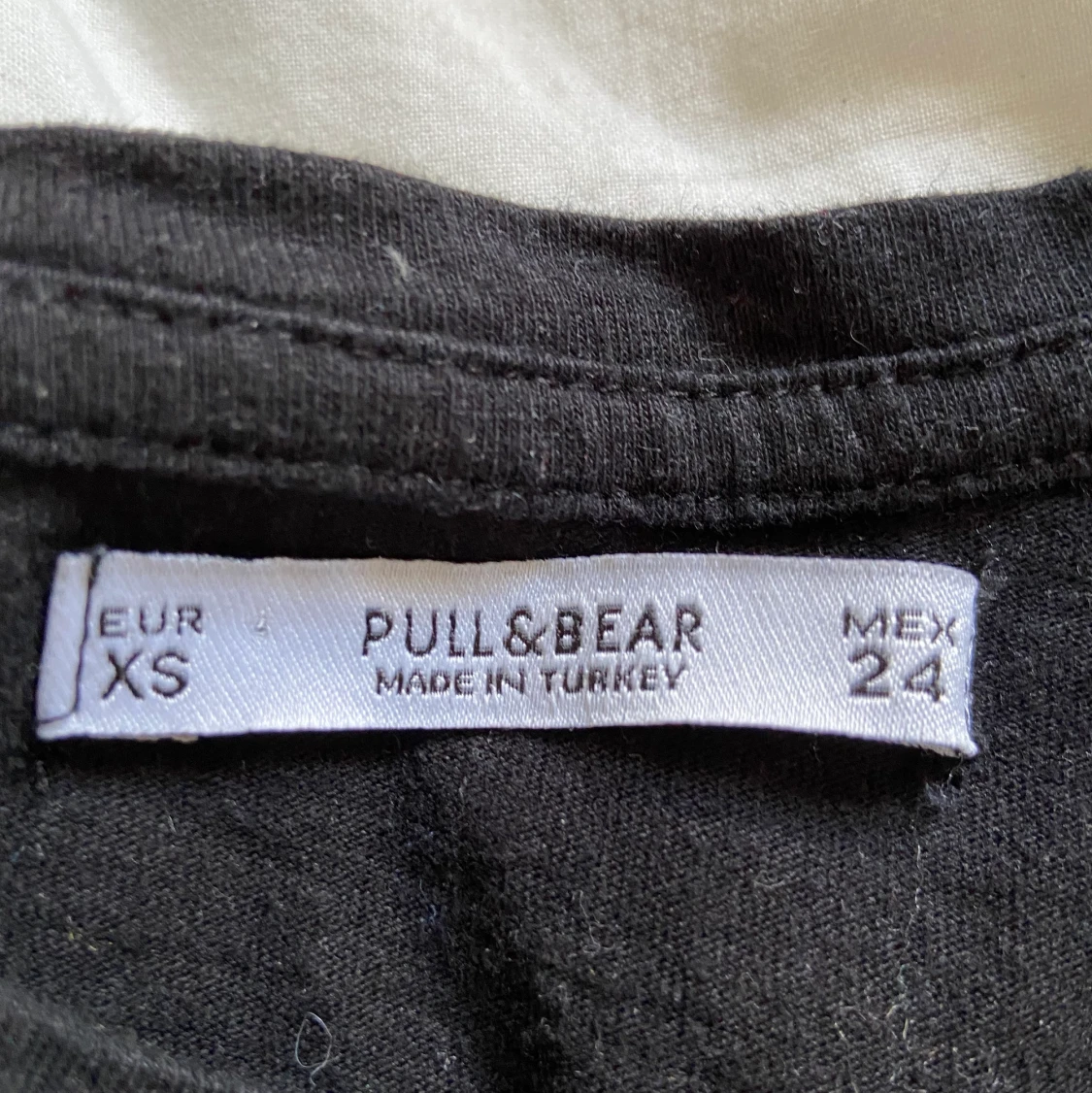 Söt t-shirt med tryck - 91