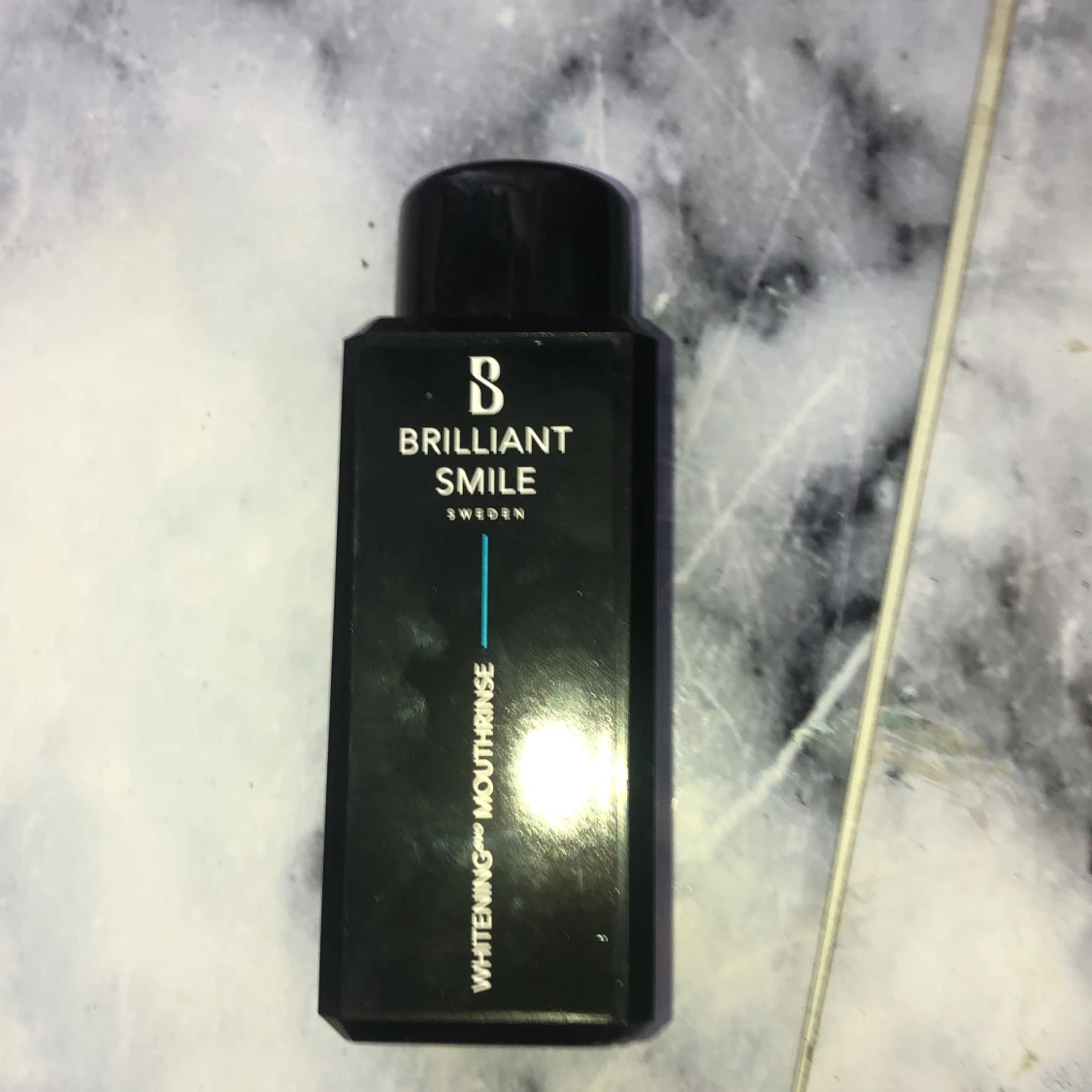Brilliant smile munskölj! Sweden