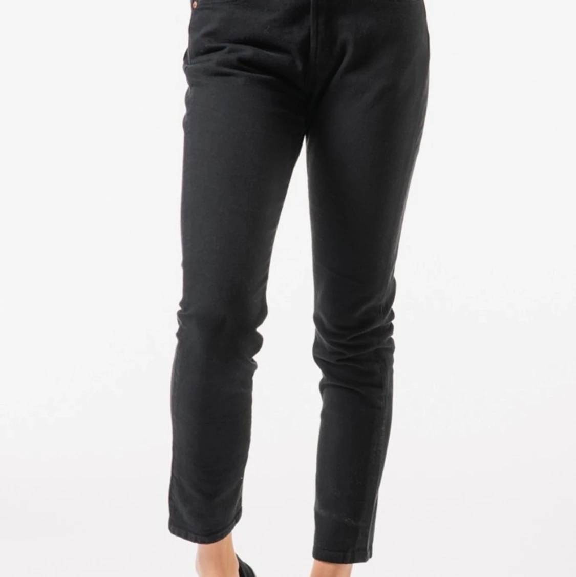 Levis 501 svarta  - 90