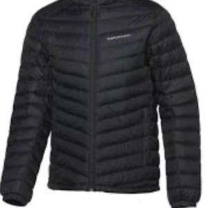 peak performance - mörk blå har en liten hål vid högra sidan av armen men som inte syns eftersom jag har sytt me svart tråd