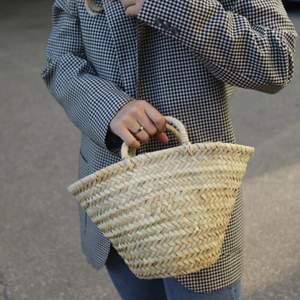 Så fin, helt ny stråväska från Fanny Ekstrands märke Chêne bags 🌾✨ Handgjord i Marocko 💖 