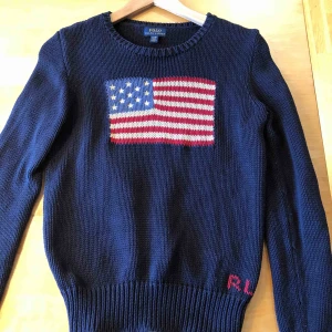  - Storleken motsvarar XS. Nyskick, använd fåtal gånger. Betalning sker via swish. Frakt 50kr, jag står ej för den