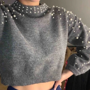  - Kort stickad tröja från Veraldo, nypris 700kr