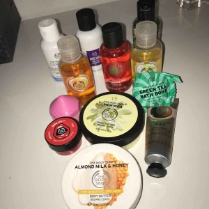  - Säljer en massa oanvändbara the body shop prylar som ni kan se på bilderna Köparen står för frakt 