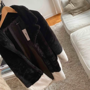  - Kappa oanvänd från ginatricot. Köparen står för frakt 63kr