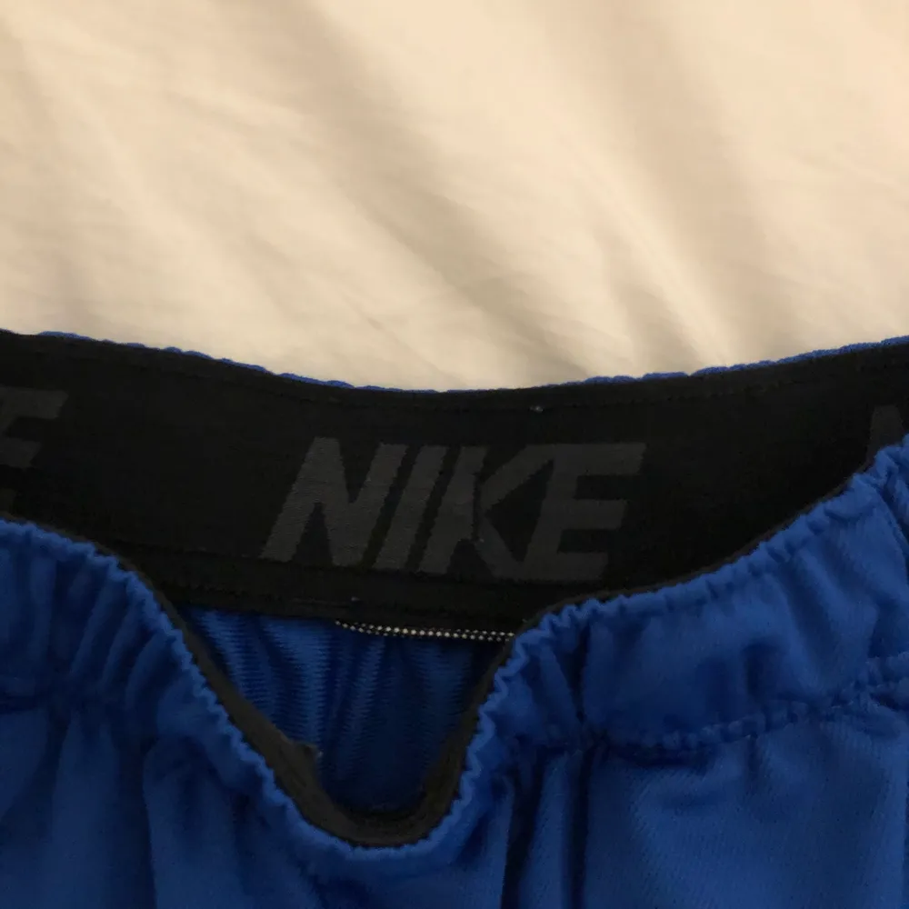 Nike shorts, i bra skick, frakt 44kr📦. Shorts.