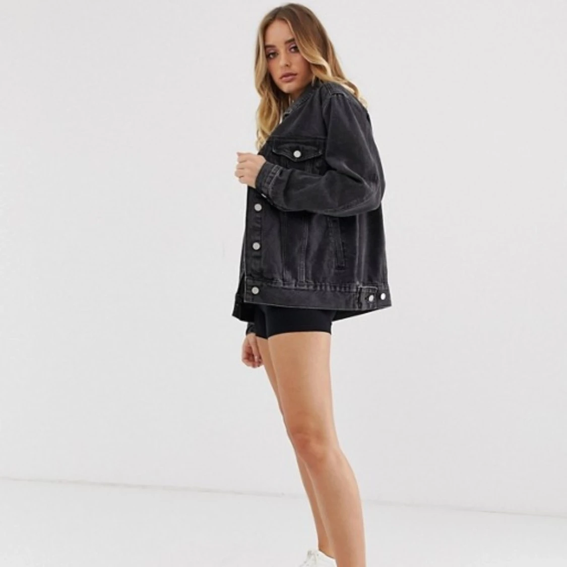 Missguided Jeansjacka storlek 38 - 90