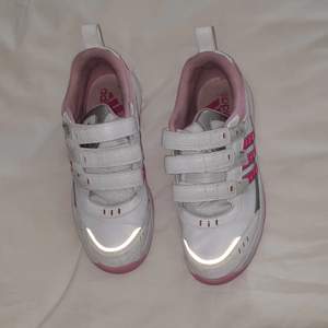 The shoes are original Adidas used for very few times. They are beautiful and in good condition. 