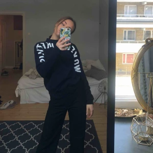  - Sweatshirt med text ”I woke up like this” Frakt tillkommer 