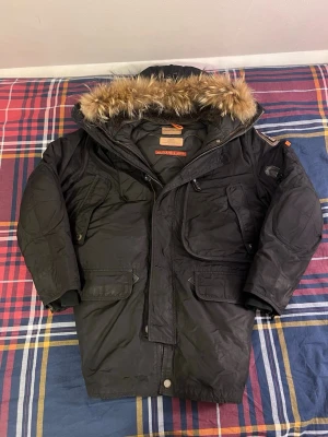 Parajumpers Jacka L  - Mycket bra skick