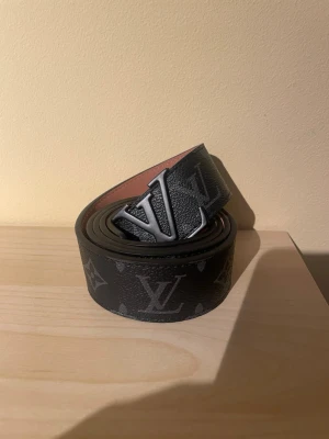 Svart bälte  - Passar mig inte