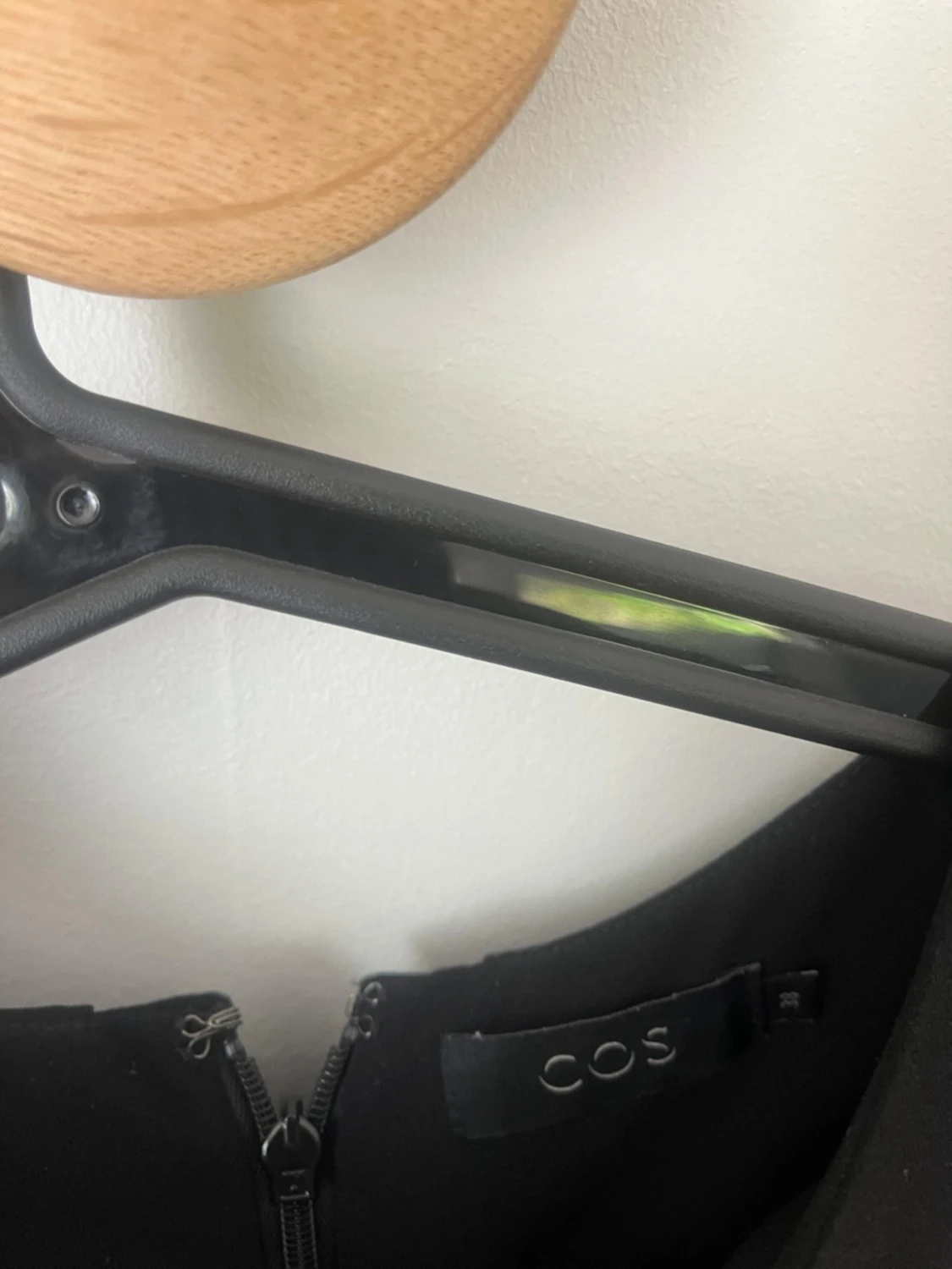 Svart klänning från COS - 1