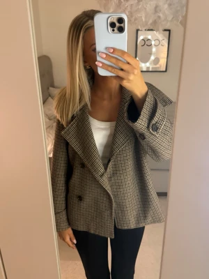 Kappa Arket - Jätte fin arket kappa i storlek 34🤍