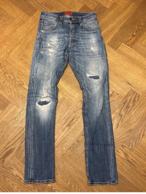 Jack and Jones jeans  - Storlek 27/32
