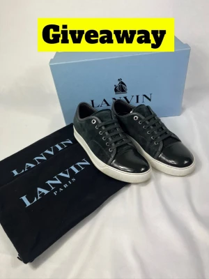 ❗️GIVEAWAY - A.T Archive ❗️ - Vi lottar nu ut dessa snygga lanvins som du har chans att vinna, otroligt fräscha i toppskick 🎁Följ stegen för att vara med och delta 👀               1. Följ oss på PLICK, A.T Archive ✅                              2. Dela till en polare ✅                                                      3. Lika inlägget ✅                                                   När du är klar skicka ett DM och skriv ”Klar” så är du med och deltar i tävlingen 🤩Vinnare dras fredag 10 April. Lycka till🙏// A.T Archive