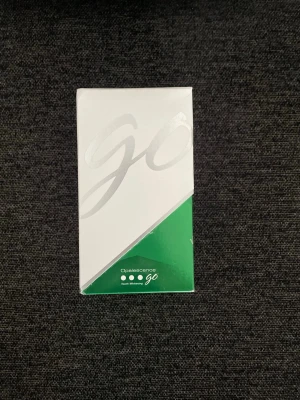 Opalescence Go tandblekningskit 6% - Opalescence Go tandblekningskit med mintsmak. Förpackningen är vit och grön med modern design. Innehåller engångsskenor för enkel och smidig tandblekning hemma. Perfekt för dig som vill ha ett fräscht och vitt leende.