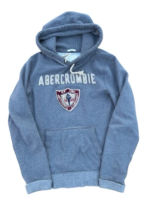 Vintage abercombrie & fitch hoodie - Riktigt fet , taggen säger XXXL men är inte i närheten, mer L - XL