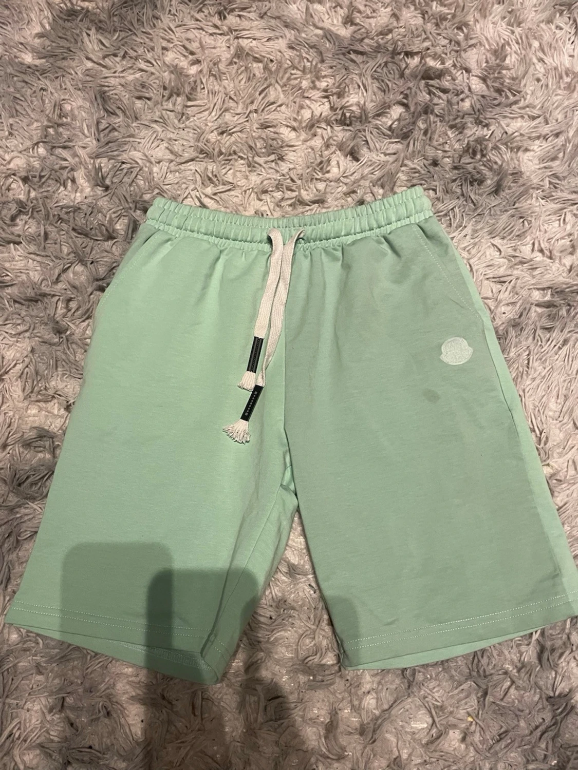 Mintgröna shorts