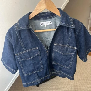 Jeanstopp❣️ - Skitsnygg jeanstopp från Zara, nästan aldrig använt❣️