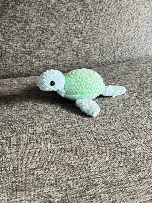 Virkad sköldpadda  - Handgjord virkad söt liten sköldpadda 