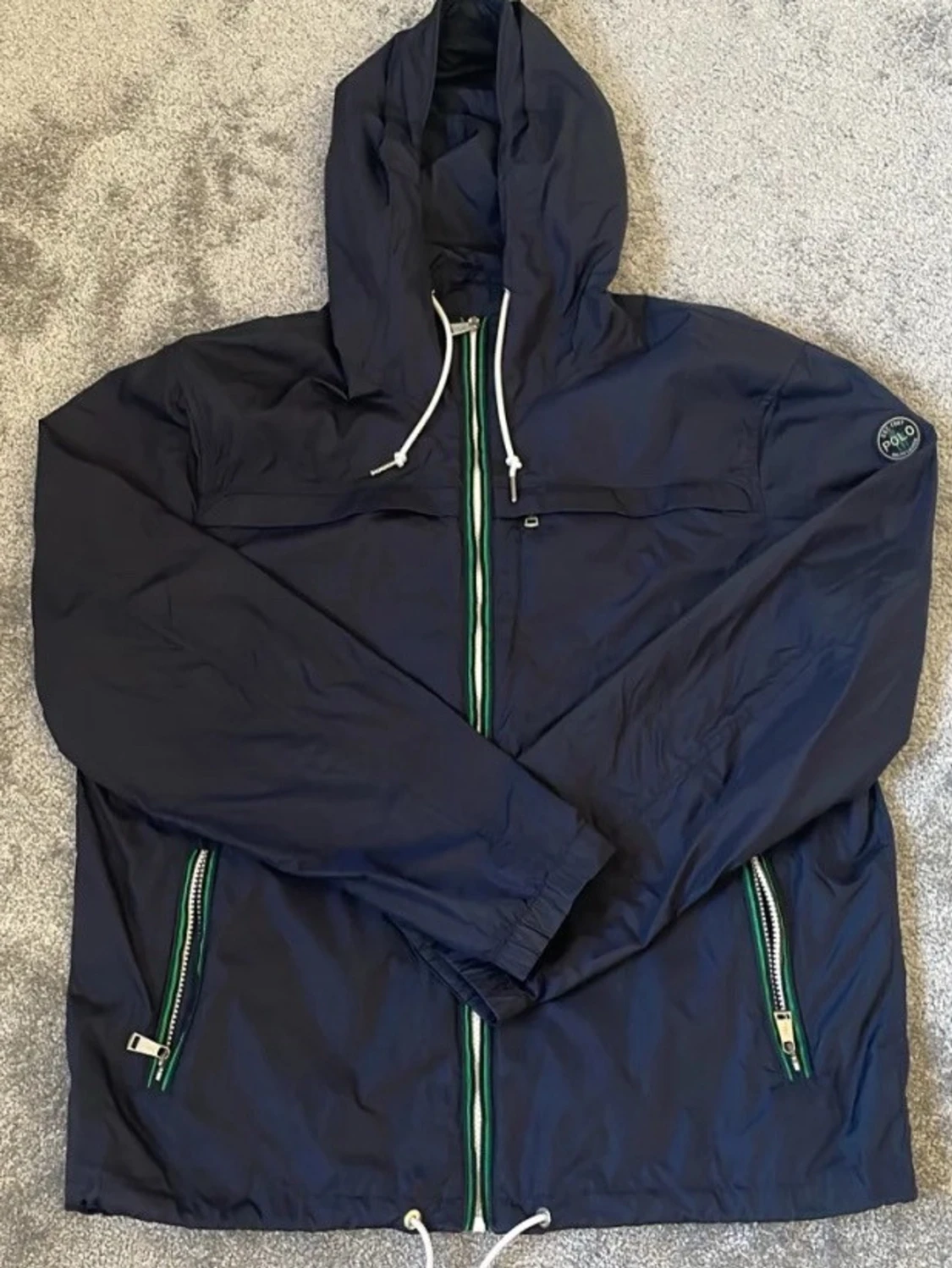 Marinblå vindjacka från Polo Ralph Lauren