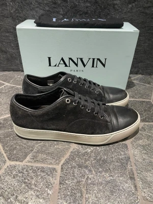 Lanvin skor - Hej, säljer nu dessa svin snygga lanvin skor! Begränsat antal boxar och dustbag. Hör av dig vid frågor. 