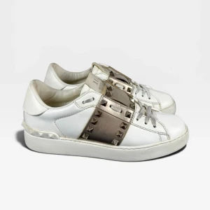 Valentino Rockstud Skor | 37 - Valentino Rockstud sneakers med nitar i grymt skick! | Box, dustbag samt kort ingår | #8