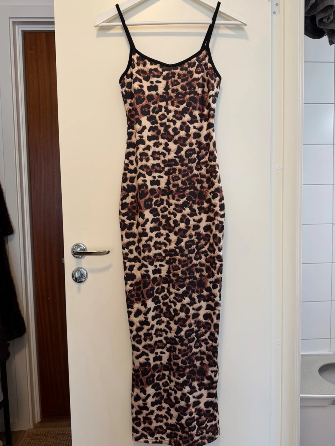 5 klänningar ”basic”