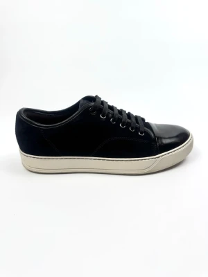 Lanvin cap toe  - Lanvin cap toe sneakers. Storlek UK 6 / 40. Skick 9,5/10. Nypris ca 5200kr. 100% autentiska.