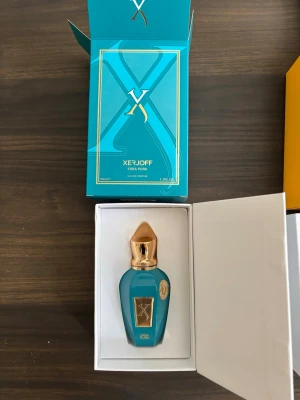 Xerjoff Erba Pura Eau de Parfum - Lyxig parfym från Xerjoff, Erba Pura gjorde blind buy tyckte inte om den är bara testat 