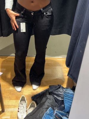 Blaze jeans - Aldrig använda. Full tall 