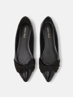 Svarta ballerinaskor med rosett Anna Field - Snygga svarta ballerinaskor från Anna Field.Perfekta för dig som gillar stilrena detaljer!!!💓💓💓