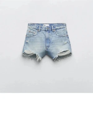 Jeansshorts Zara - Jättefina oanvända 