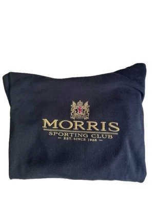 Morris Hoodie - Tja! Säljer denna feta marinblåa morris hoodien i storlek S. Använt skick men inga skador eller slitningar! Skriv vid frågor eller fungeringar! /TA