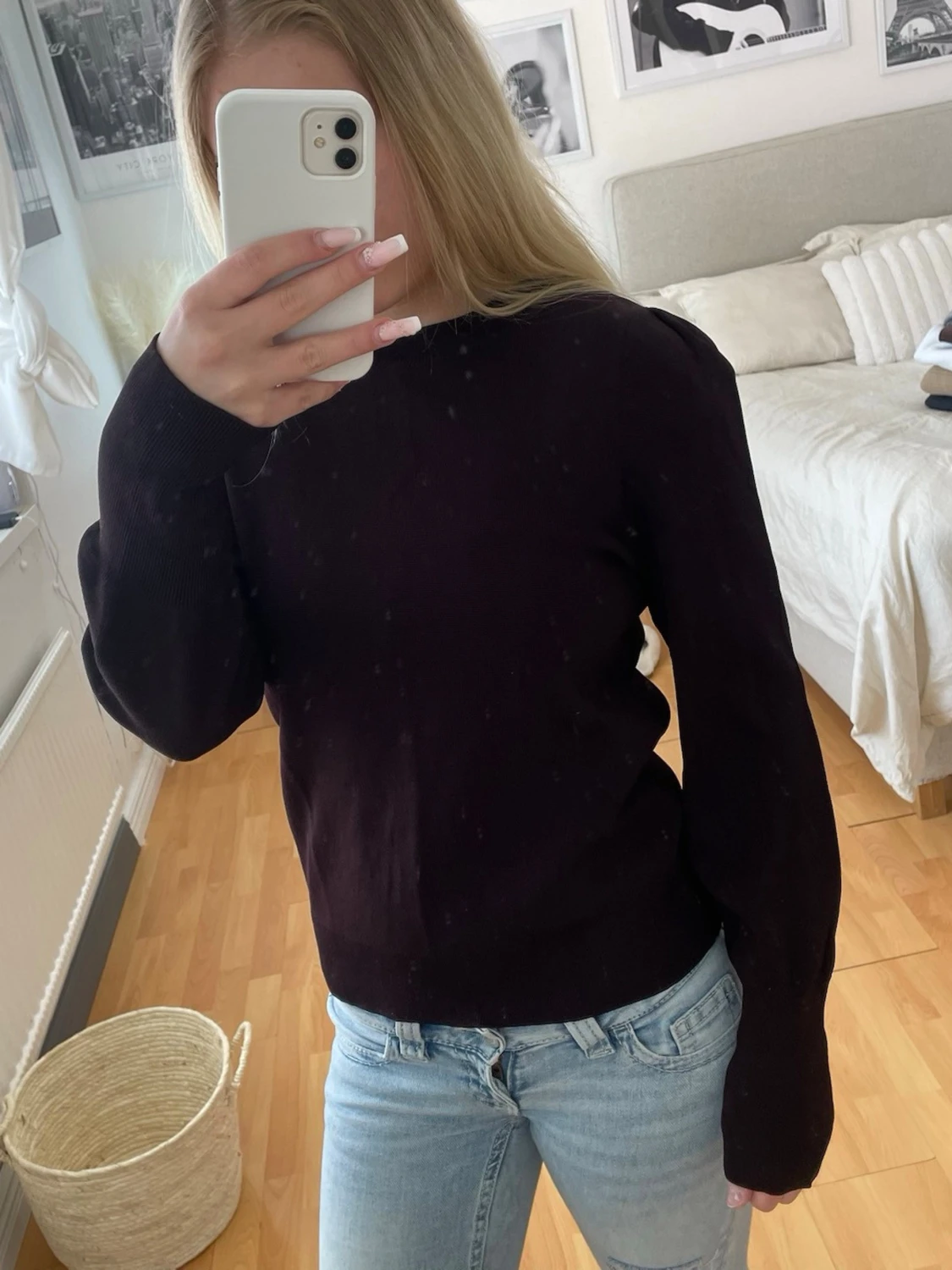 Mörklila basic tröja