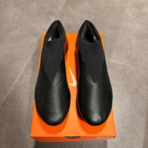 Adidas X Crazyfast Laceless FG 1.0 - Adidas X Crazyfast Fg 1.0, storlek 43 1/3, helt nya