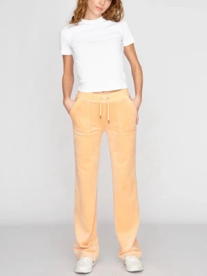 Juicy couture pants - Sand färgad mjukis byxa, lyxig och mjukt fint tyg. Använd enstaka gånger.🤍